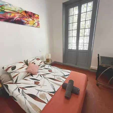 Le Palace, Albergue Carcassonne